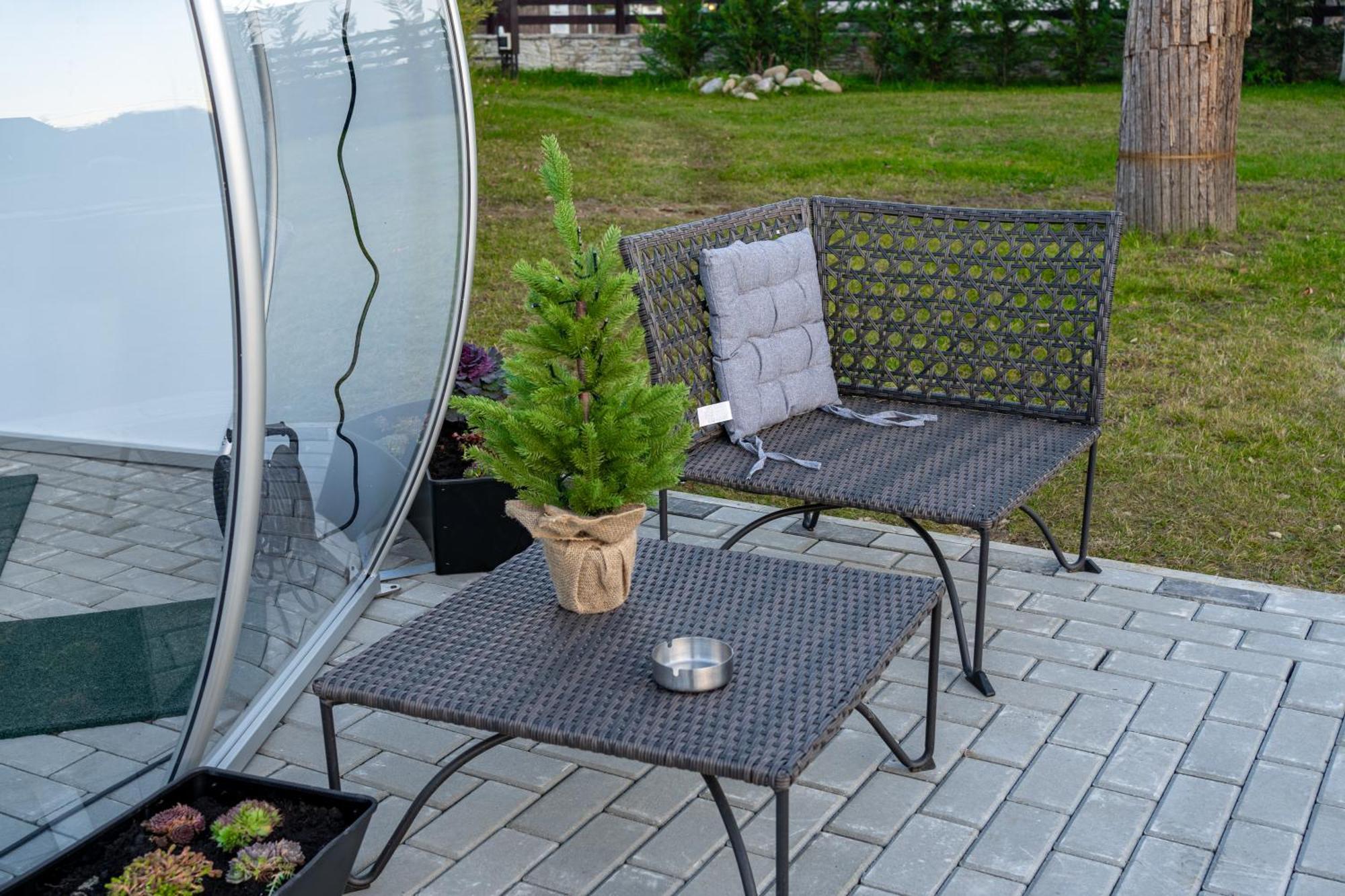 Glamp In Style Pods Resort Bran  Exterior foto