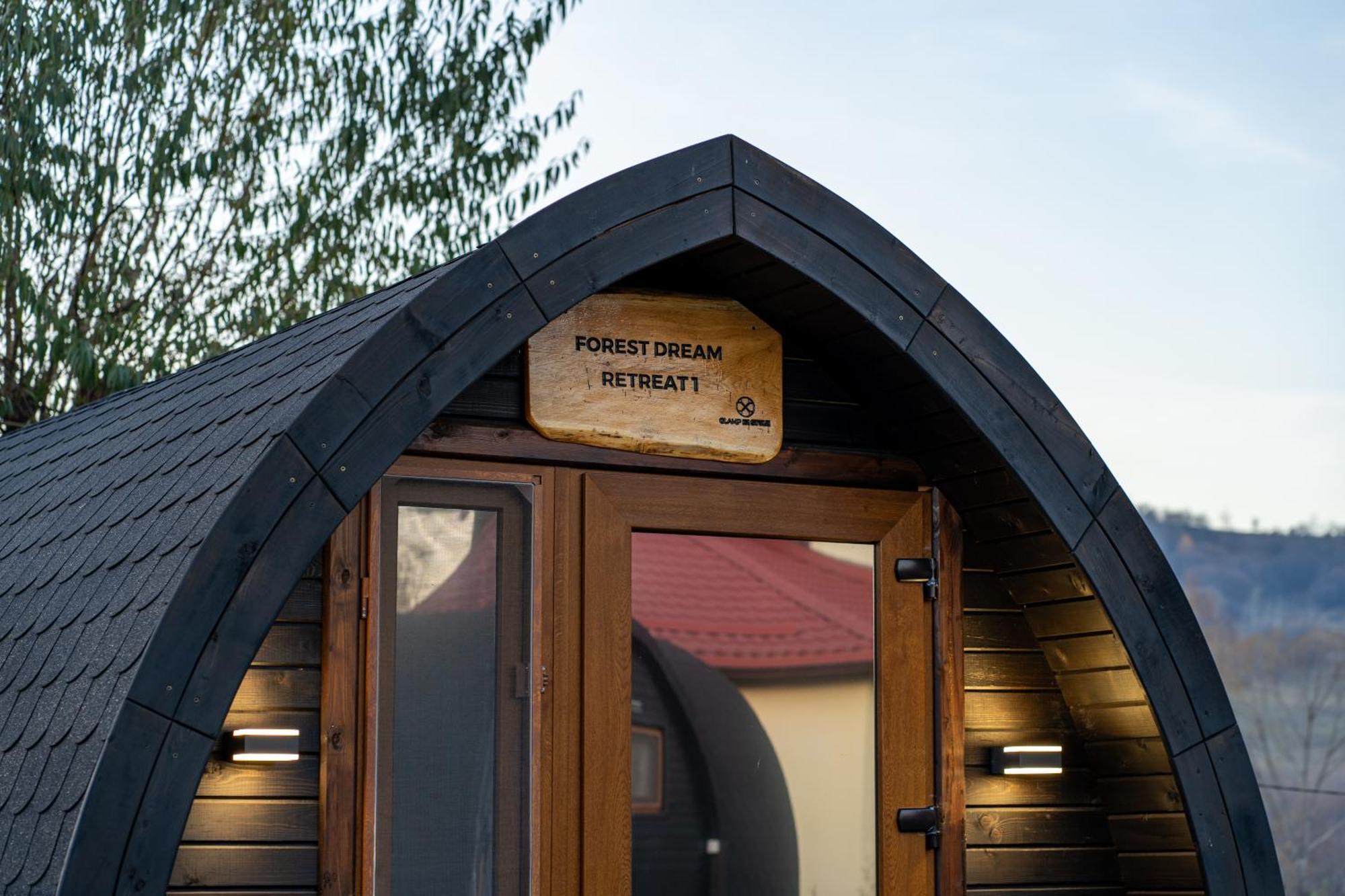 Glamp In Style Pods Resort Bran  Exterior foto